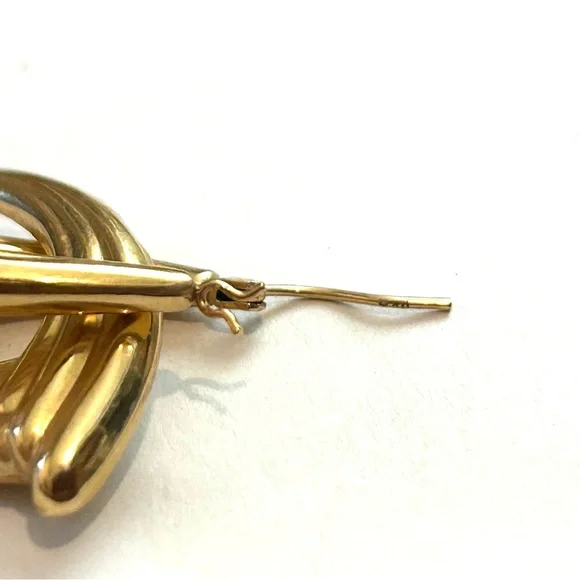 Vintage 14k Yellow Gold Half Twist Hoop Hinge Back Earrings 2.83 G 1.3